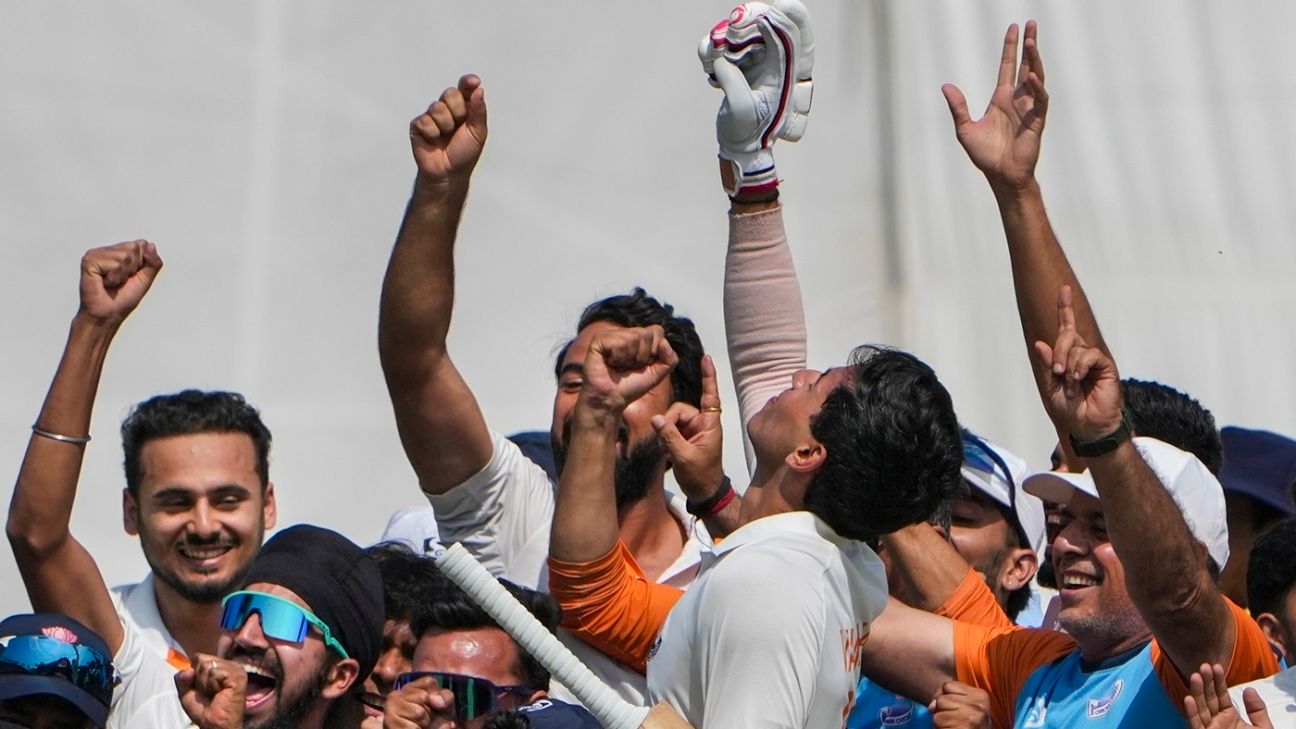 Nabi e Samad estrelam como livro da J&K na primeira final do Troféu Ranji