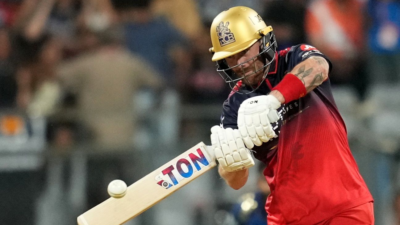 IPL: RCB's Salt returns home for scans on finger