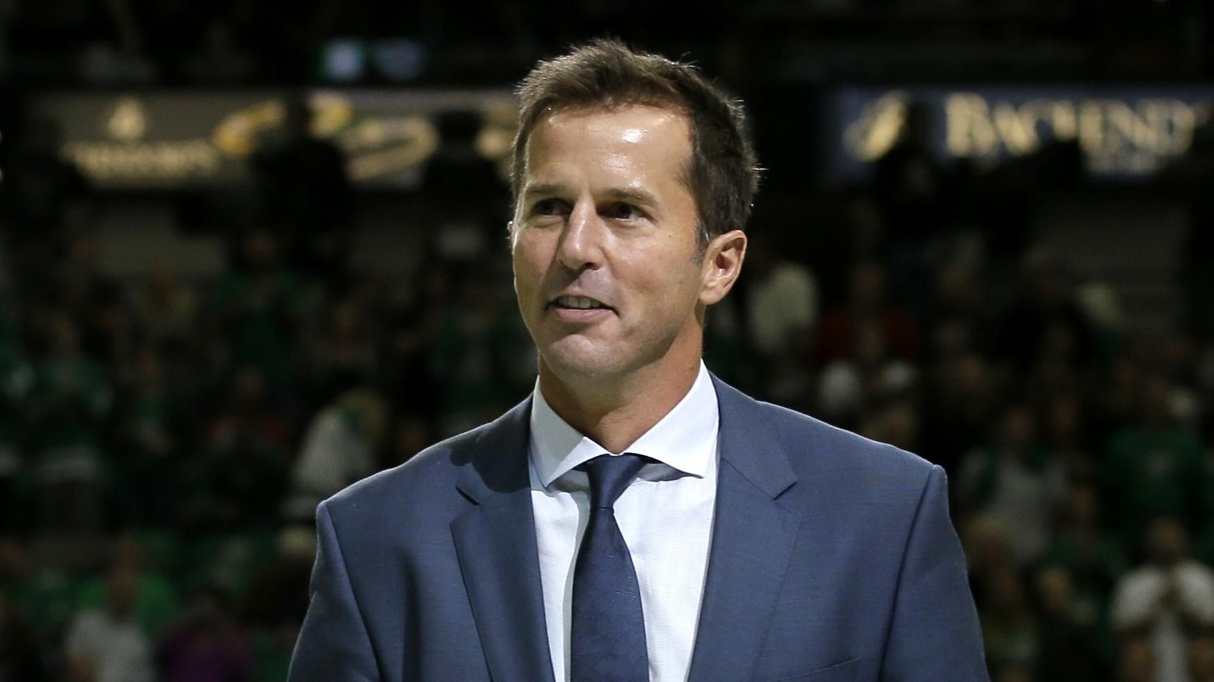 Костюм для йоги женский фукси. Даллас старз форма. Майк модано фото. Одежда из модала. Модано одежда.