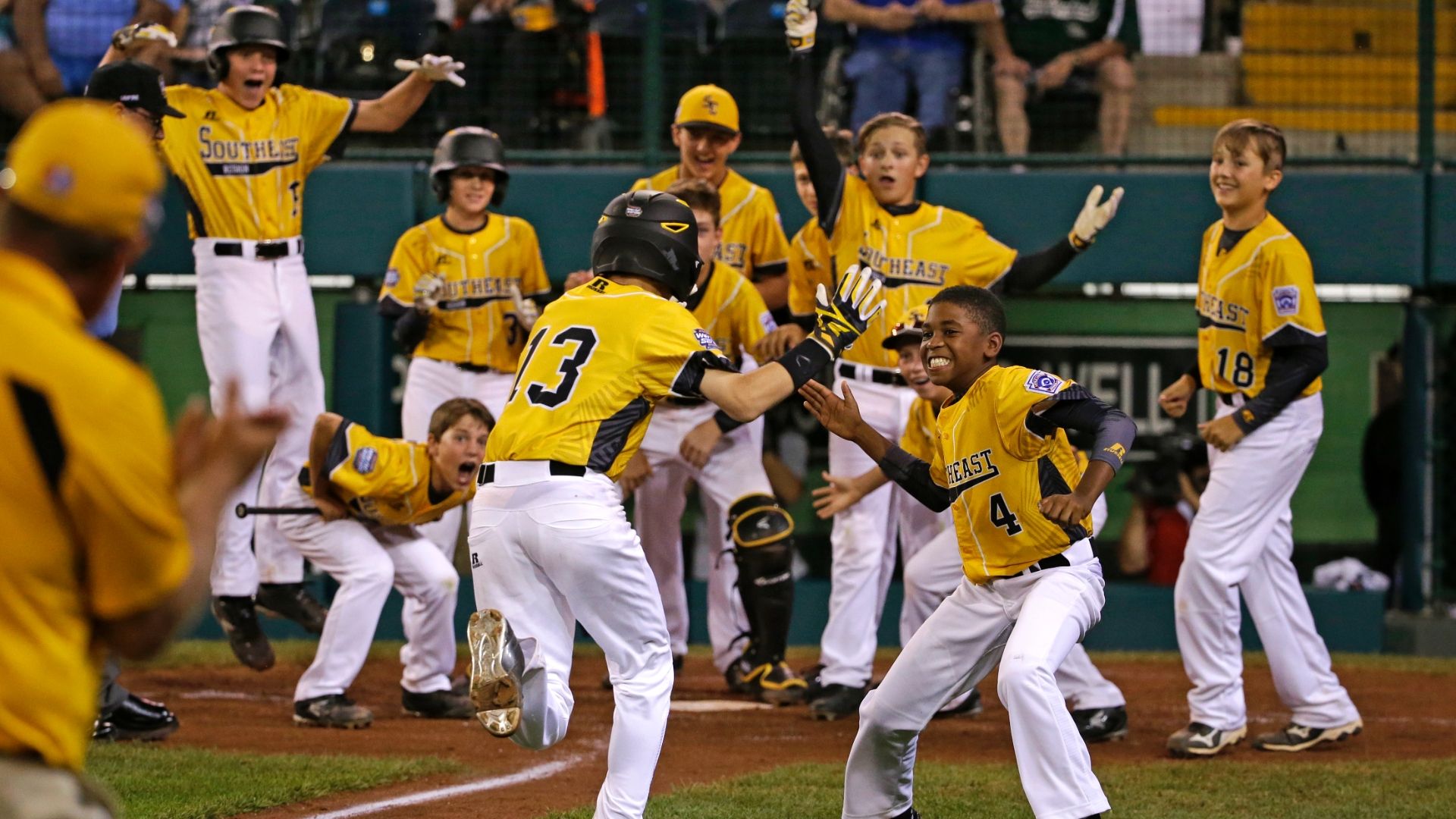 Tennessee tops California in extras at LLWS ESPN Video