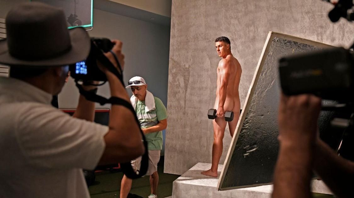 Behind the scenes of Brooks Koepka's Body Issue shoot - ESPN Video