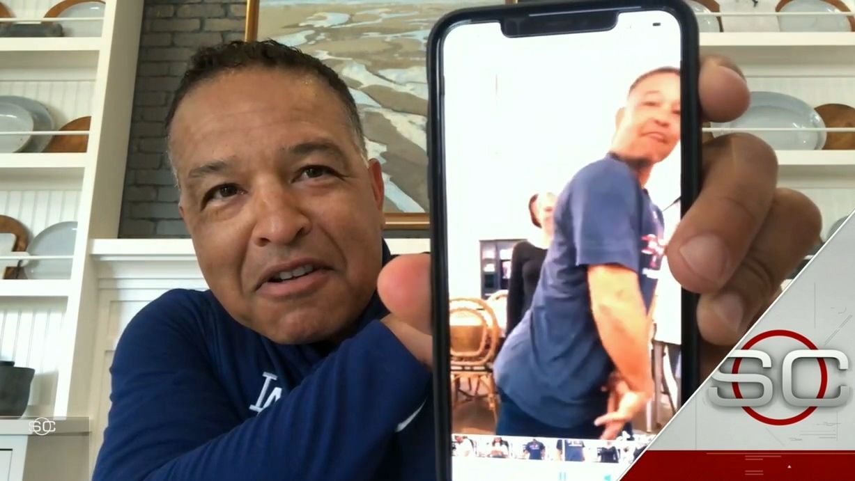 Dave Roberts shows off his family's TikTok - ESPN Video