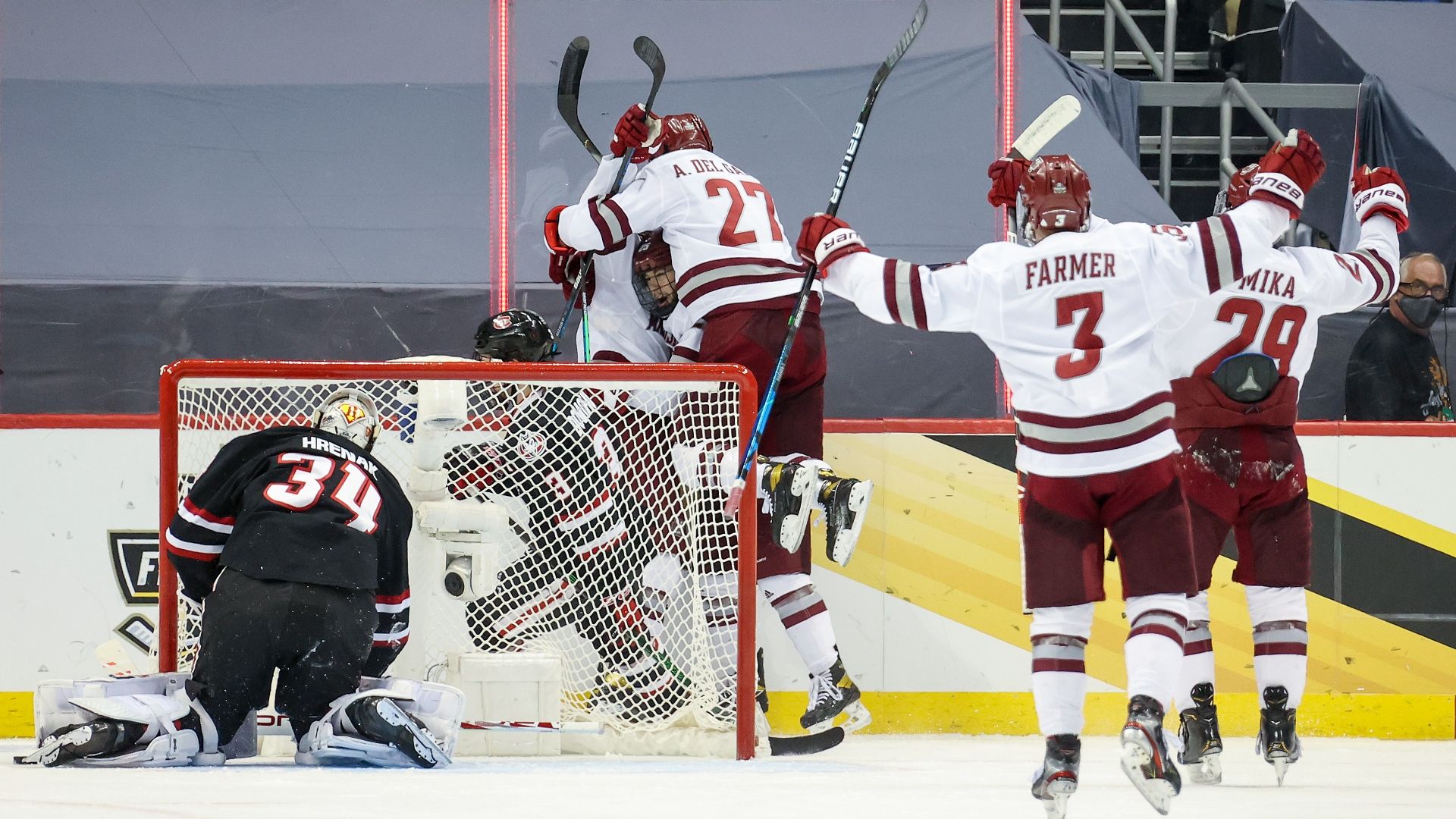 UMass takes advantage of 2on0 to score first ESPN Video