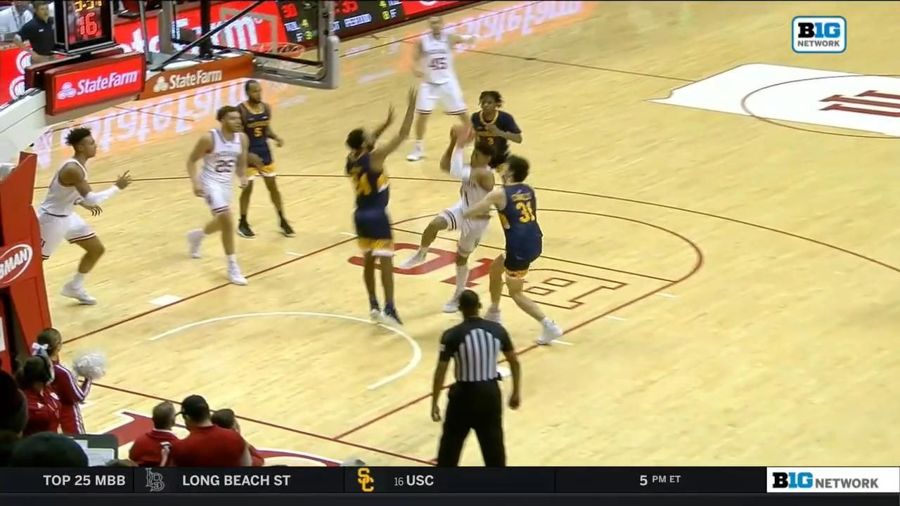 Rob Phinisee's sleek feed sets up Trayce Jackson-Davis' dunk - ESPN Video