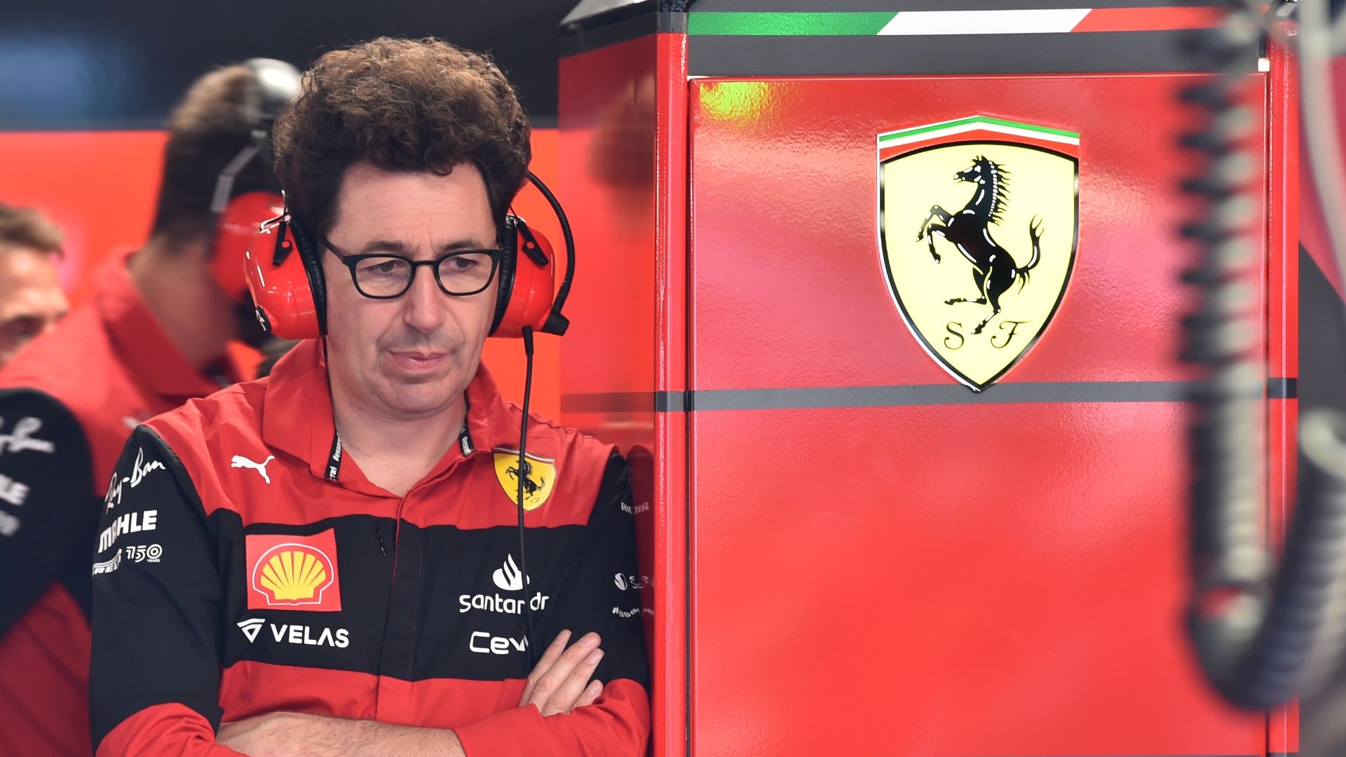 Are Ferrari's tactics costing them the Championship? - ESPN Video