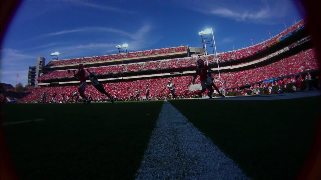 fires a strike to Blaylock for 4th TD ESPN Video