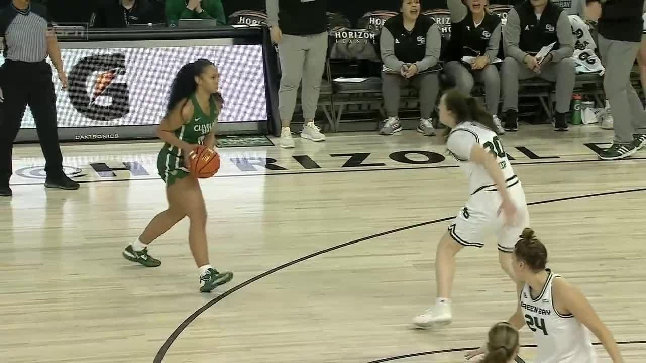 Gabriella Smith shows off the range on 3 ESPN Video