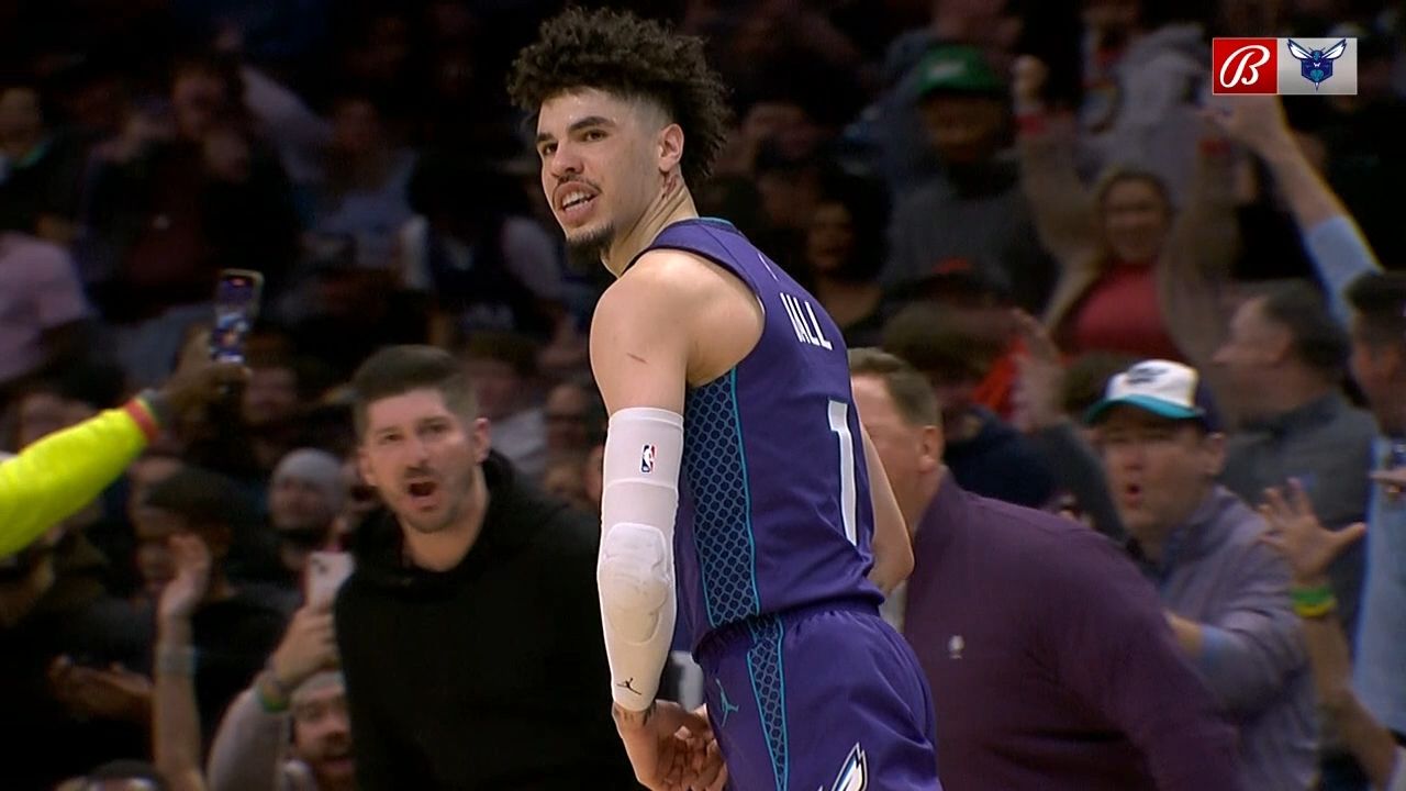 Lamelo Ball hits reverse layup to extend the lead late ESPN Video