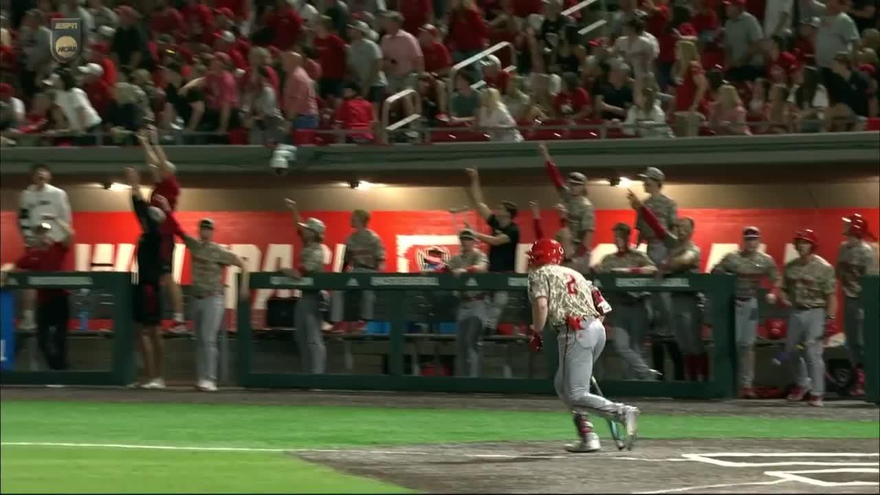 Noah Soles goes deep for a homer vs. Dukes - ESPN Video