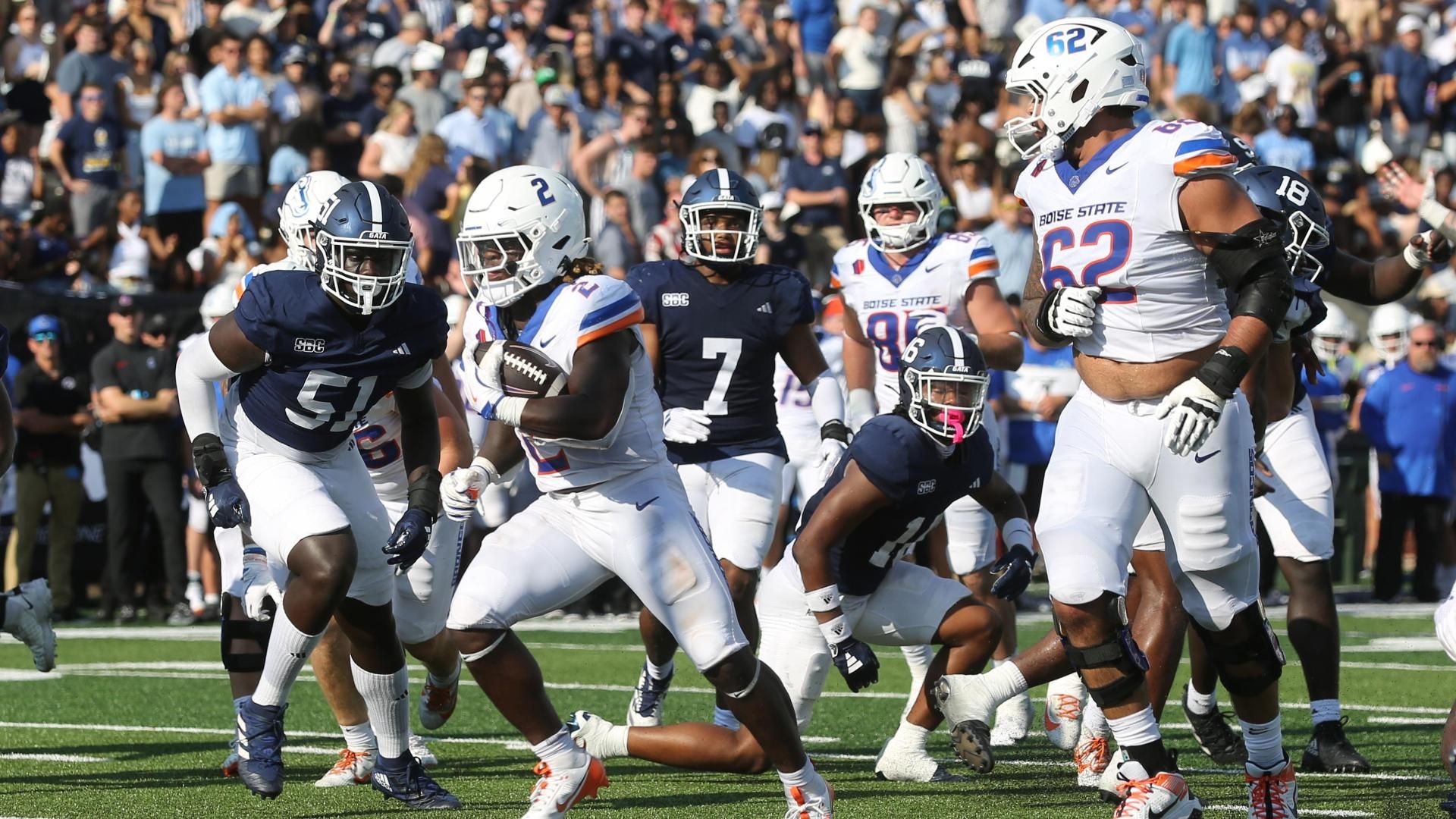 Boise State's Ashton Jeanty runs for 267 yards and 6 TDs in win ESPN