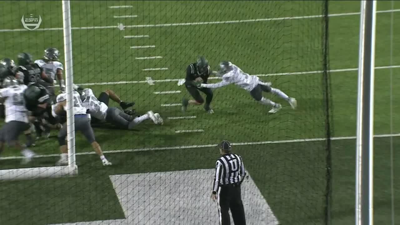 Parker Navarro crosses goal line for 1-yard rushing touchdown - ESPN Video