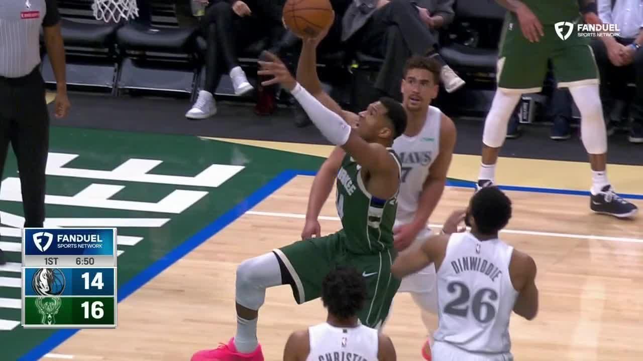 Giannis Antetokounmpo skies for big slam dunk - ESPN Video