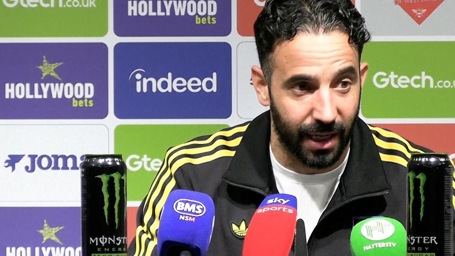 Amorim en la cuerda floja: ¿Es el DT el mayor problema del Manchester United? 2 1:17Amorim: Man United jugó como el Brentford quería que jugáramos. Rubén Amorim dice que el Manchester United se dejó llevar por el juego del Brentford, lo que resultó en una derrota por 3-1.