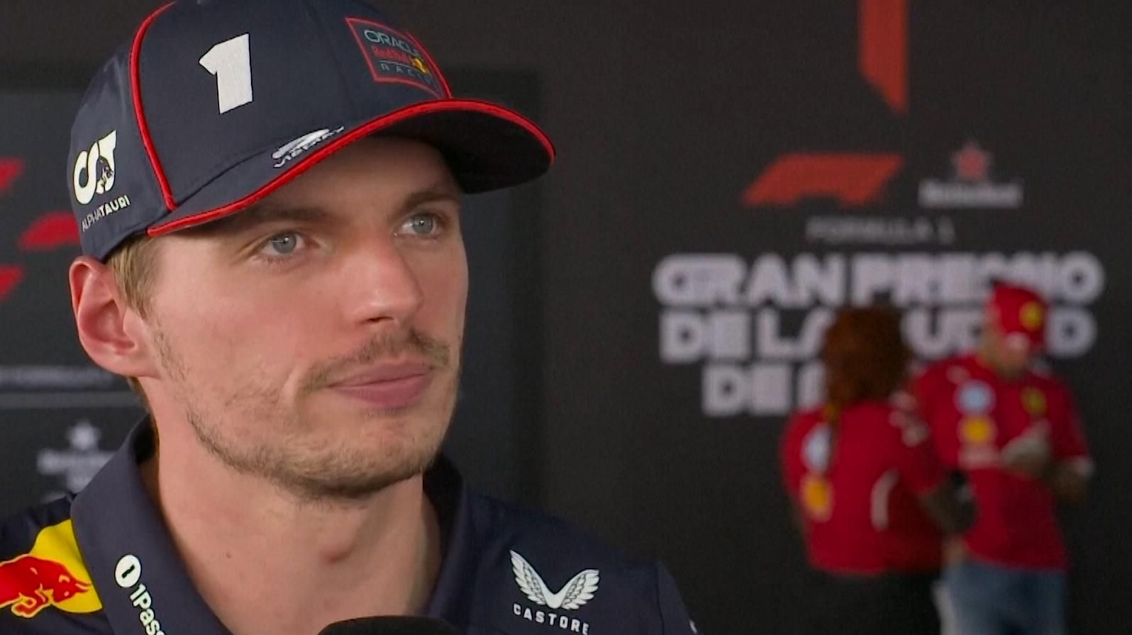 Norris Resurge en México: ¿Favorito al Título F1? Análisis y Claves 3 Max Verstappen reacciona al tercer puesto en el Gran Premio de la Ciudad de México.