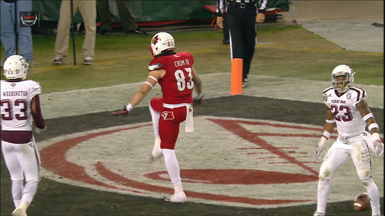 Micky Crum L. Jackson pass,to M. Crum for 2 yds for a TD - ESPN Video
