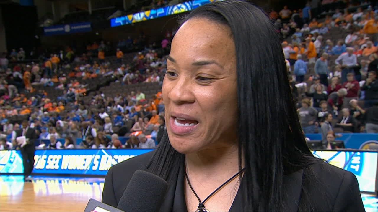 Halftime interview with South Carolina head coach Dawn Staley ESPN Video