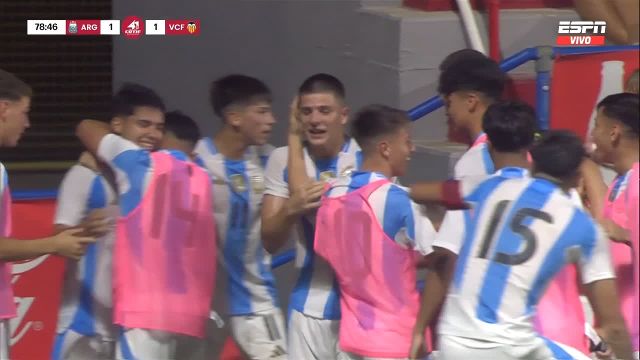 Ojeda la empujó tras un rebote del arquero y puso el 2-1 para Argentina