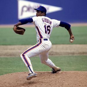 Who do you think was the better overall pitcher, Dwight Gooden or David  Cone? - Quora