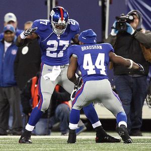 Giants' Brandon Jacobs and Ahmad Bradshaw remain out of practice