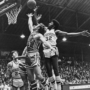 University of Massachusetts basketball back at Madison Square Garden