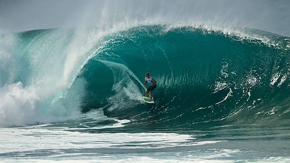 John John Florence wins 2011 Vans Triple Crown of Surfing