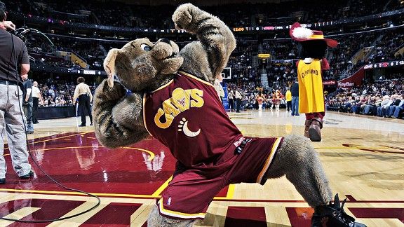 Cleveland Cavaliers mascot is playing hurt - ESPN - Fandom - ESPN Playbook-  ESPN