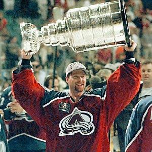 Patrick Roy Colorado Avalanche Autographed 2001 Stanley Cup Retro