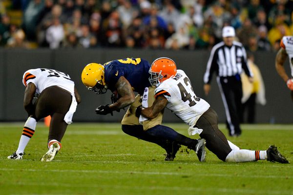 Jermichael Finley opens up about concussions and neck injury that