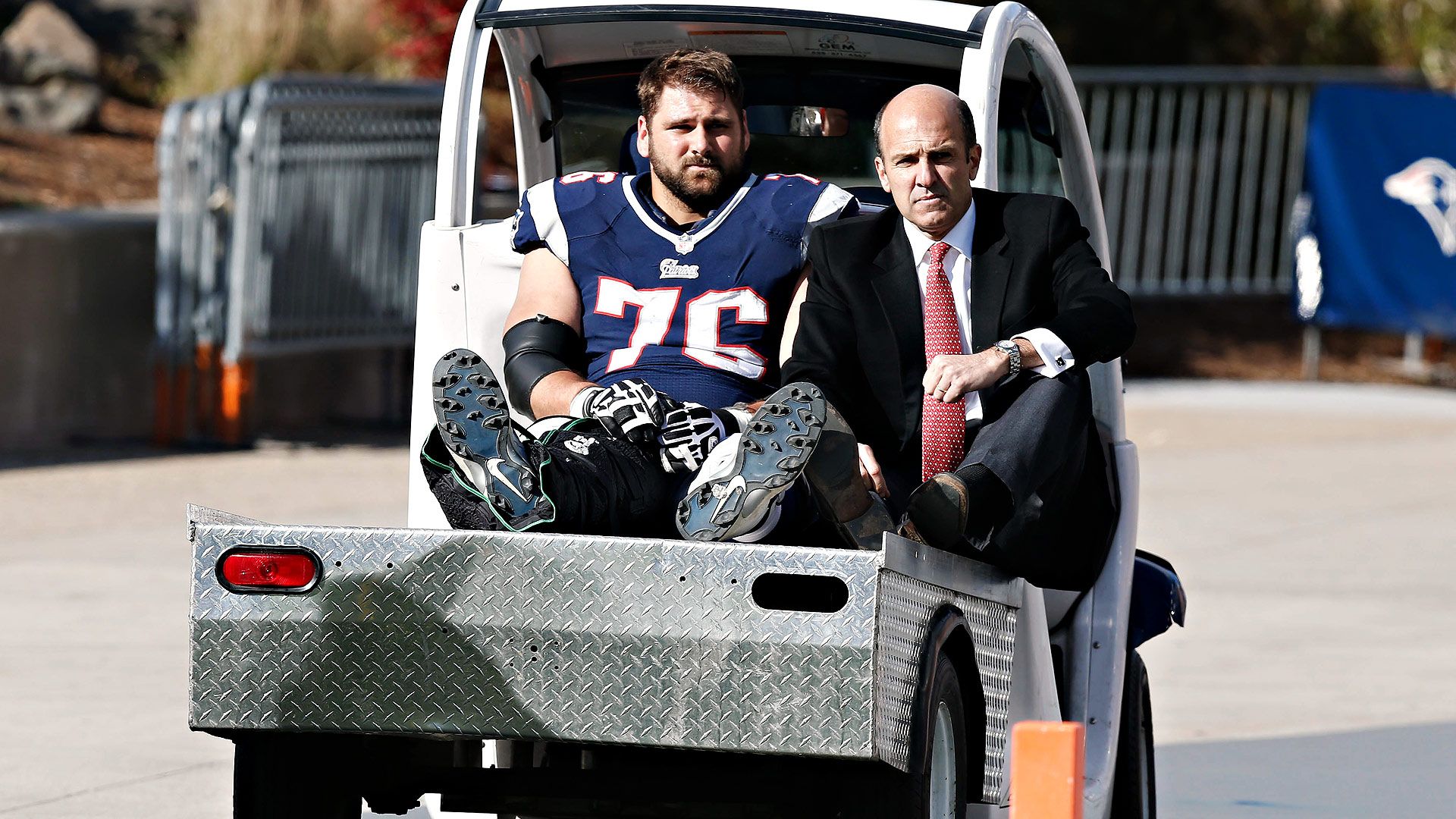 Sebastian Vollmer injury: Patriots T undergoes surgery on broken leg 