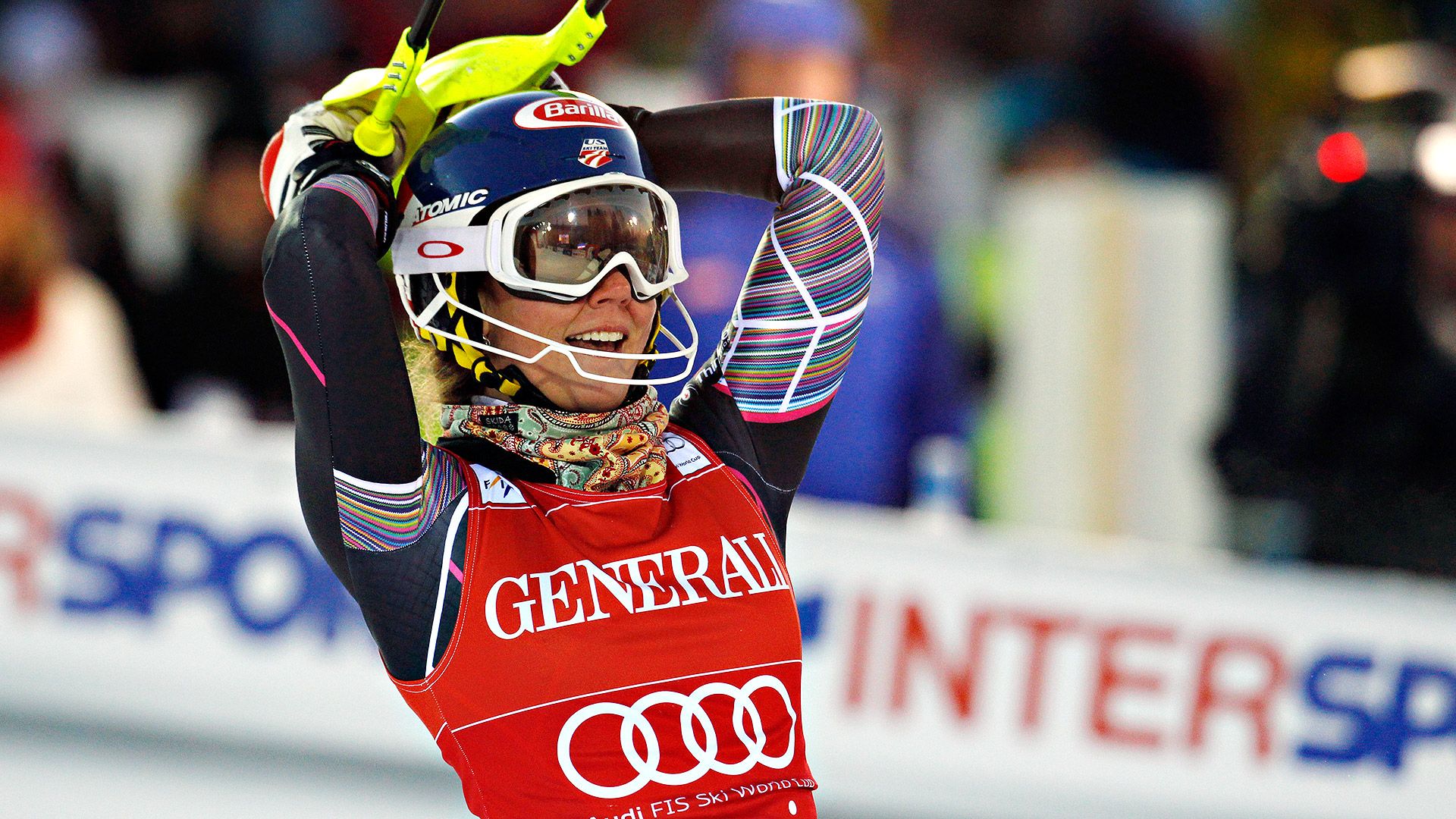 American Mikaela Shiffrin, 18, claims World Cup slalom opener - ESPN