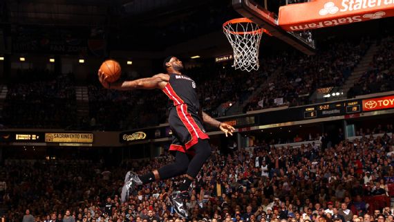 Lebron James Adds To Epic Collection Of Iconic Images With Must See Dunk Photo