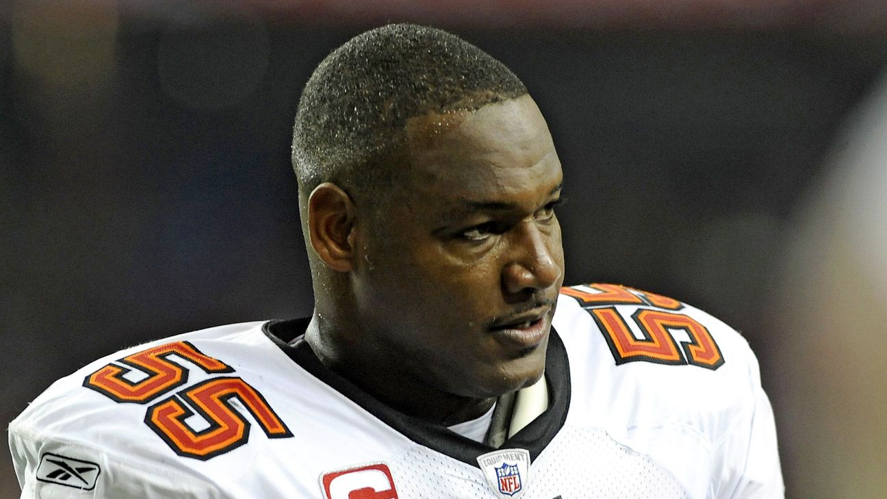 Derrick Brooks will have No. 55 jersey retired by Tampa Bay Buccaneers -  ESPN