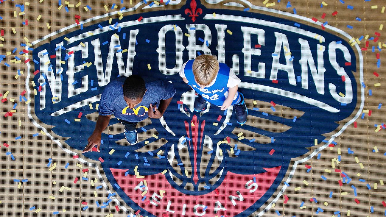 Pacers-Pelicans game postponed due to water on court - ESPN