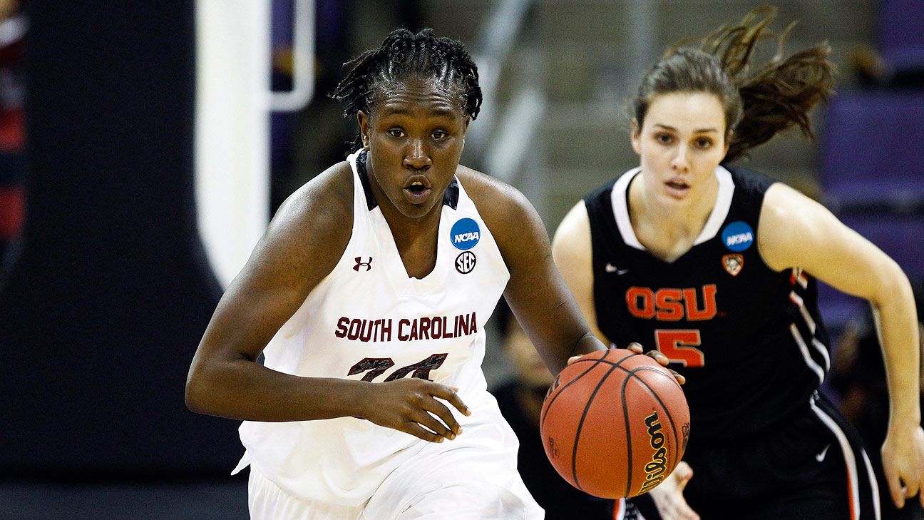 Women's NCAA tournament 2014 - South Carolina Gamecocks dominate Oregon