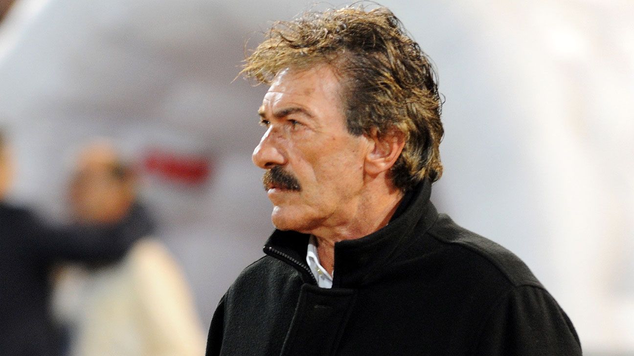 Ricardo La Volpe confirmed as new coach of Club America