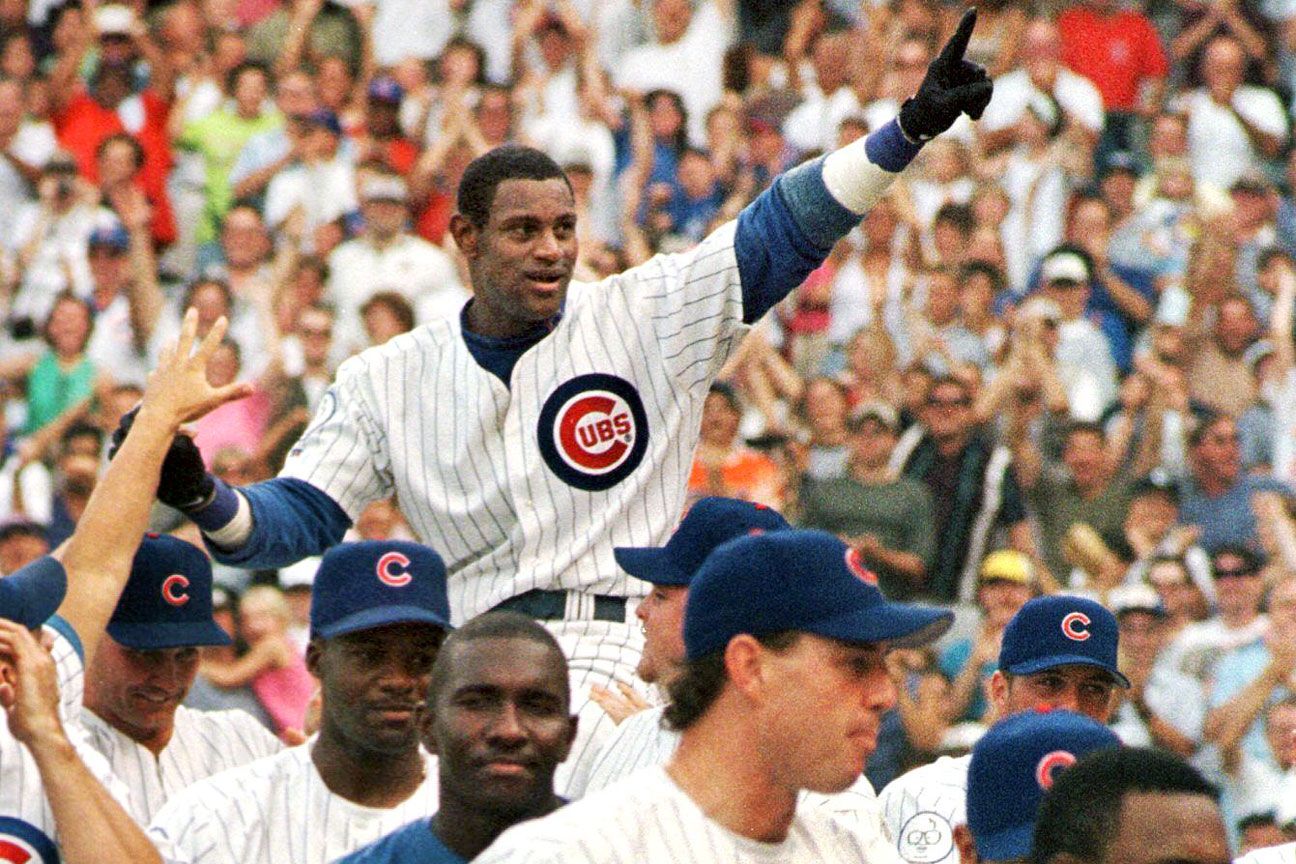 Sammy Sosa wants his number retired by the Cubs