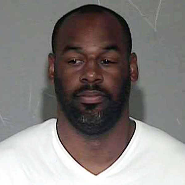 Former QB Donovan McNabb spends day in Arizona jail for DUI arrest in