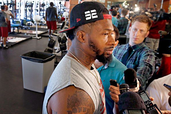 Arizona Cardinals coach Bruce Arians says Darnell Dockett signing