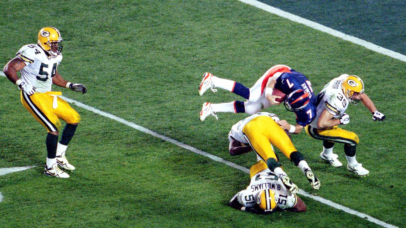 Priceless Super Bowl moments: Elway goes helicopter