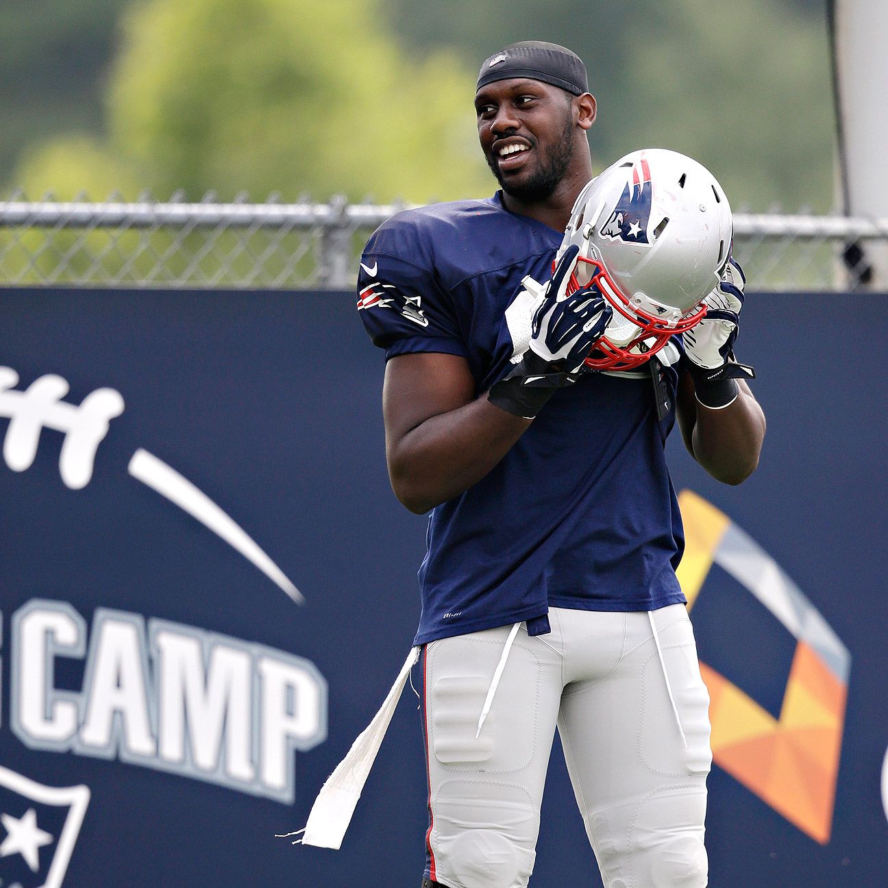 New England Patriots DE Chandler Jones' play, wingspan draw praise ...