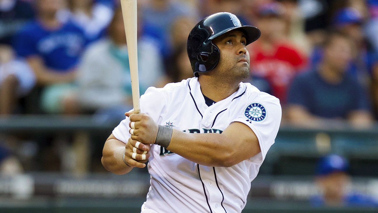 Toronto Blue Jays lose Kendrys Morales to injury and game to Cleveland