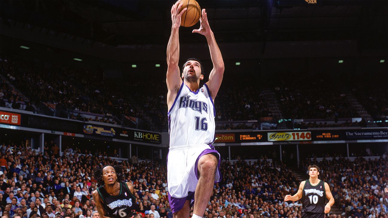 NBA UK - The Sacramento Kings honoured Peja Stojakovic by