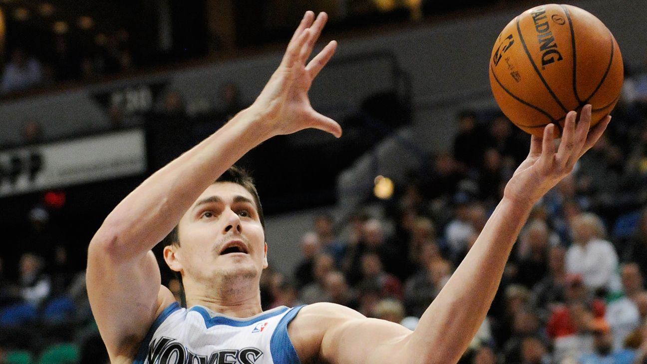 Darko Milicic switches from NBA to kickboxing