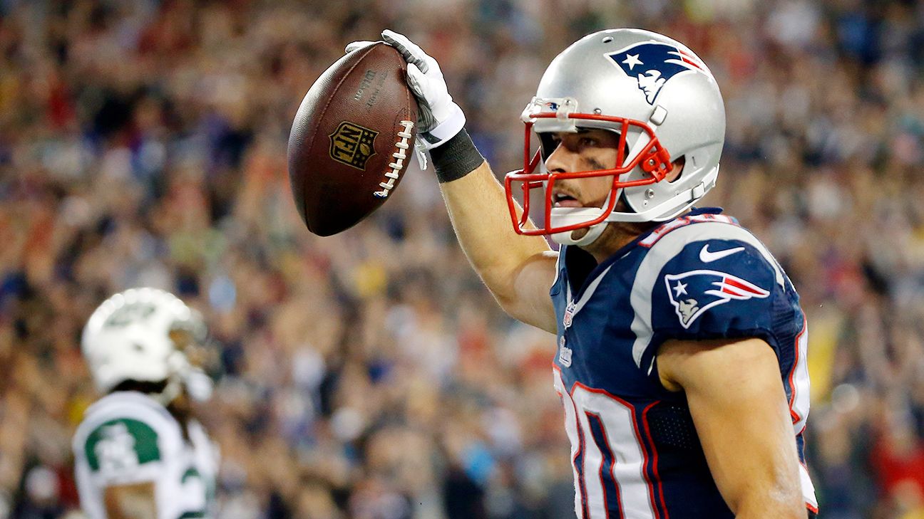 Patriots' Wes Welker shows NY Jets, Darrelle Revis why he's NFL's