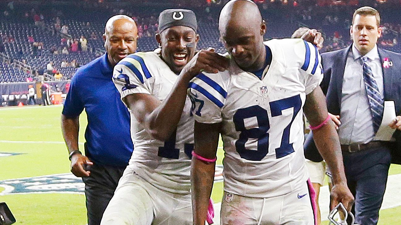 Reggie Wayne says he's retiring