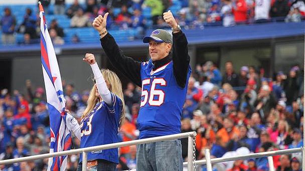 Jim Kelly honors Darryl Talley, former Buffalo Bills teammate, by wearing  No. 56 jersey before game - ESPN