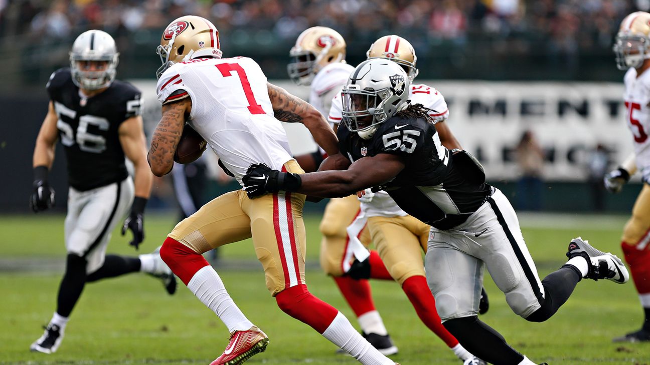 Raiders' Sio Moore Punks 49ers' QB Colin Kaepernick - Battle Of The Bay 