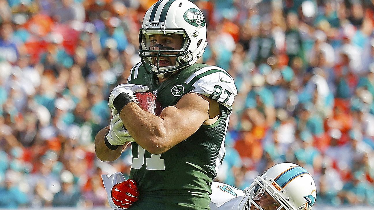 Eric Decker has career day against Dolphins ESPN NFL Nation ESPN