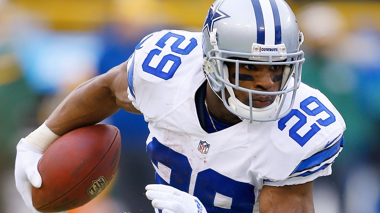 2014 top offensive player RB DeMarco Murray retires