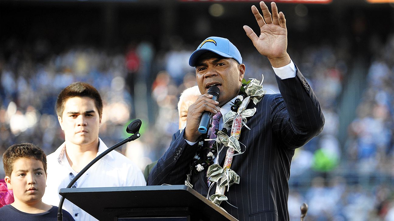 NFL Hall of Fame: Junior Seau's family barred from speaking at